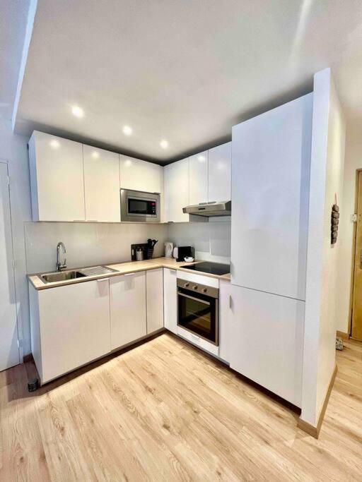 Apartament Le Genevois - Parking Gratuit Annemasse Zewnętrze zdjęcie